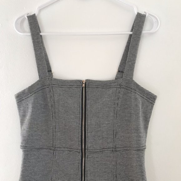 (3/$20) Houndstooth Jumper Mini Dress - Picture 2 of 4